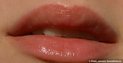 Lip Gloss mac plushglass la umbra de comentarii copil mare