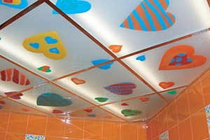 Tavane decorative - prețul unui tavan decorativ care acoperă panouri, fotografii și recenzii