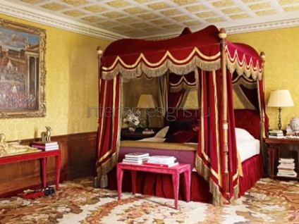 Dormitor decor cu mâinile proprii - tipuri și modalități de prindere a coperților
