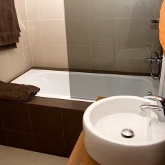 Proiectați o mică recomandare pentru baie