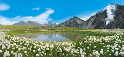 Valea a șapte lacuri de pe Altai