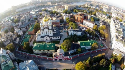 Obiective și adăposturi ale Mănăstirii Concepției de la Moscova