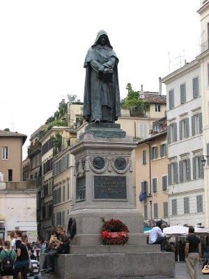 Giordano Bruno egy művelt tudós vagy nagy varázsló és próféta