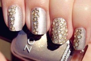 Glamorous nails, o rețea de studiouri de frumusețe - nailsprofi