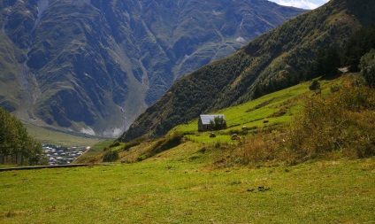 Muntele Kazbek, Kazbegi