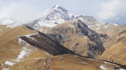 Muntele Kazbek, Kazbegi