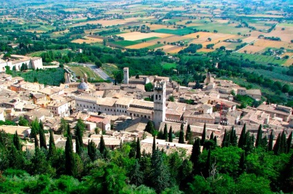 City of Assisi descriere atractii, fotografie