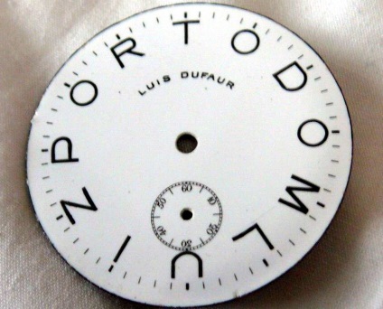 Ceasuri înregistrate cu caractere cu litere