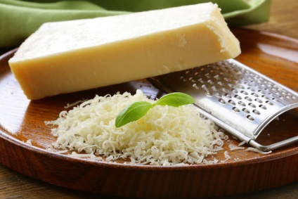 Hogyan készítsünk házi sajtot 3 receptet