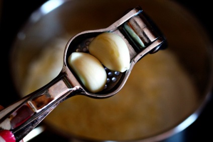Cum sa preparati o omeleta cu varza - gatit pas cu pas, o reteta reala, o fotografie -