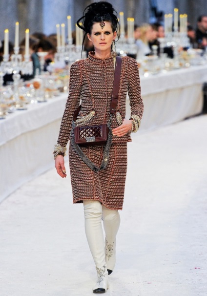 Coco Chanel și costumul ei de tweed