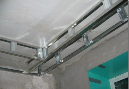 Construcția de tavan cu caracteristici tehnice de iluminat