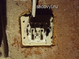 Instalarea cablajelor electrice în casă, întrerupătoare și lămpi, aranjamentul suburban