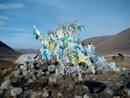 Pihenjen Altai hegyen a meleg kulcsra, az Isten-kulcsra, az Ödalu-Altaire, a területre