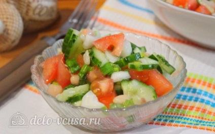 Salată de legume cu rețetă de fasole cu salată de gătit cu pas cu pas, cu fasole și legume