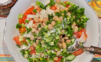 Salată de legume cu rețetă de fasole cu salată de gătit cu pas cu pas, cu fasole și legume