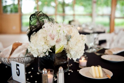 Selectăm decorul alb-negru pentru o nunta elegantă de la decorul pentru nuntă - artistul de nunți este totul despre