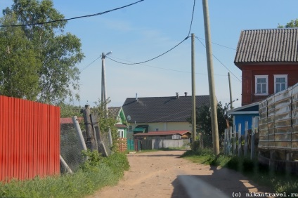 O excursie la garda (farul de gardă, biserica în numele Sfântului Nicolae Wonderworker), Volkhov