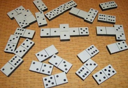 Regulile Domino pentru doi