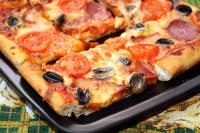 Pregătirea pizza de casă cu fotografii, pregătirea aluatului de pizza