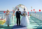 Recomandări și sfaturi adresate noilor soții despre nuntă pe barcă