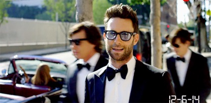 Sugar Adam Livin és a maroon 5 kiadott egy esküvői klipet, hello! Oroszország