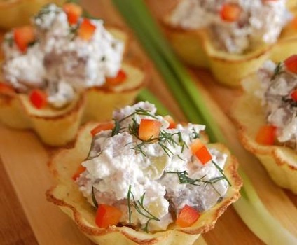 Tartlets with herring - lépésről-lépésre recept a fényképen