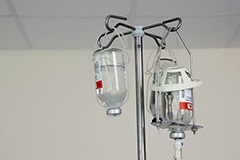 Picăturile intravenoase ajută la combaterea psoriazisului