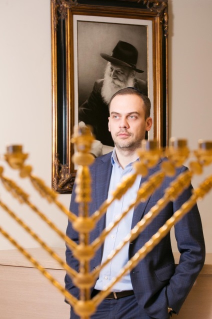 Alon Lissitzky este cel mai corect Hanukkah, revista 