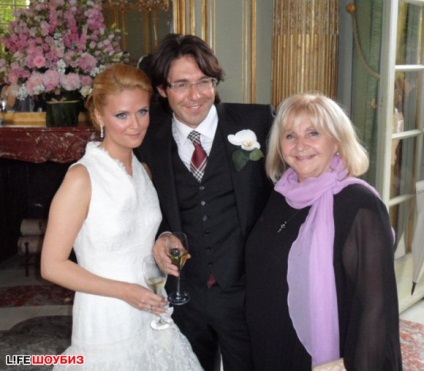 Andrey malakhov și natalya shkuleva trăiesc separat, blogger raya pe site 24 octombrie 2011, o bârfă