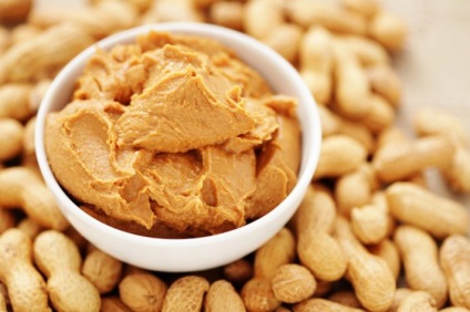 Peanut calorie, tulajdonságok és alkalmazás, előnyök és ártalmak, ellenjavallatok és felülvizsgálatok