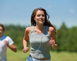 Ce înseamnă să rulați câteva sfaturi pentru a ajuta la scăderea în greutate prin alergare