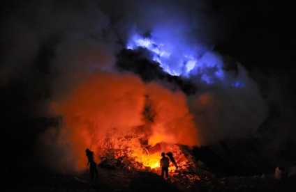 Lavă albastră - vulcan indonezian kavah iden (10 fotografii)