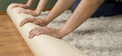 Cum se instalează covorul cu mâinile tale instrucțiunile pentru asamblarea covorului