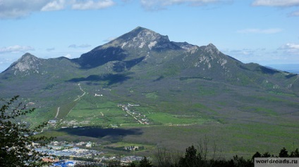 La vârful muntelui, Mashuk, drumurile păcii