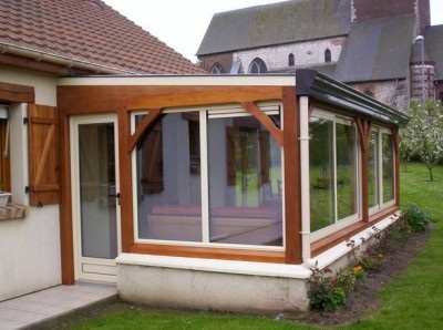 Principalele tipuri de verande atașate casei sunt reparații la cabană
