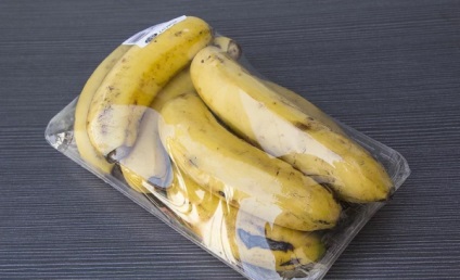 Albirea dintilor cu coaja de banana este corecta si frecvent utilizata
