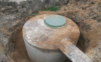 Pomparea puțurilor de canalizare pentru a reduce costurile de întreținere