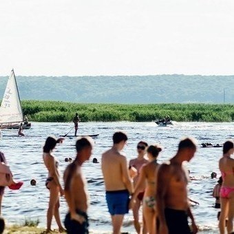 Plaja lângă lacul Cretacic, Voronej