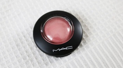 Cosmetice de cumparaturi mac, inglot