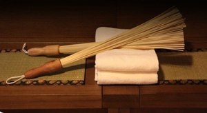Előnyei a masszázs bambusz seprű és hogyan kell használni a fürdőben