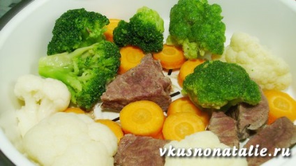 Puree pentru carne de vită copil cu legume aburit, sau cum să gătească piure de carne la un copil