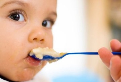 Copilul de 5 luni mănâncă rău ovăz, la copilul de 5 luni