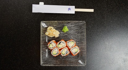 Rolls - California - cu crab, reteta pas cu pas cu poze - gustari alimentare japoneze