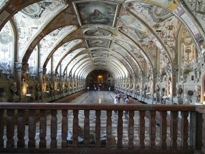 Este pe cont propriu să vizitați fabrica de bere, Castelul Schloss Heisheim, Nymphenburg München