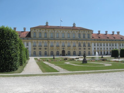 Este pe cont propriu să vizitați fabrica de bere, Castelul Schloss Heisheim, Nymphenburg München