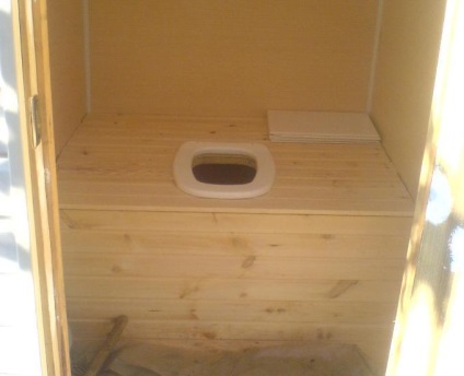 Construim o toaletă în casa casei cu mâinile noastre