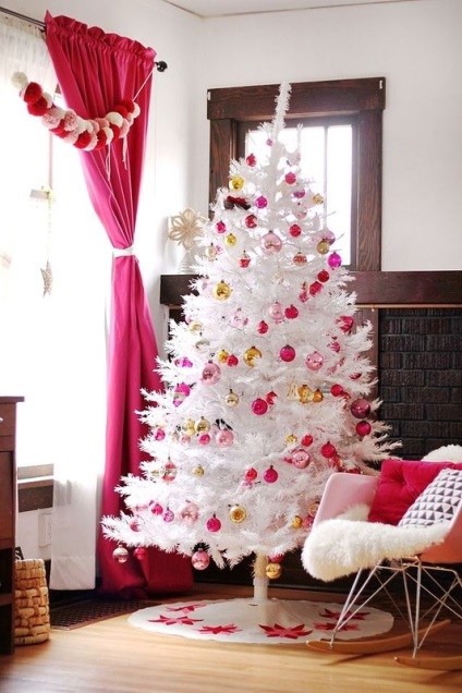 Az ilyen különböző karácsonyfák (díszítik a karácsonyfa otthon) Ilyen különböző karácsonyfák