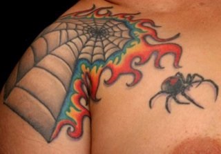 Tatuaje web, interpretare, fotografii și schițe