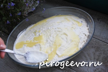 Túró sajtos tésztaszelet (klasszikus, hasonlóan az óvodához)
